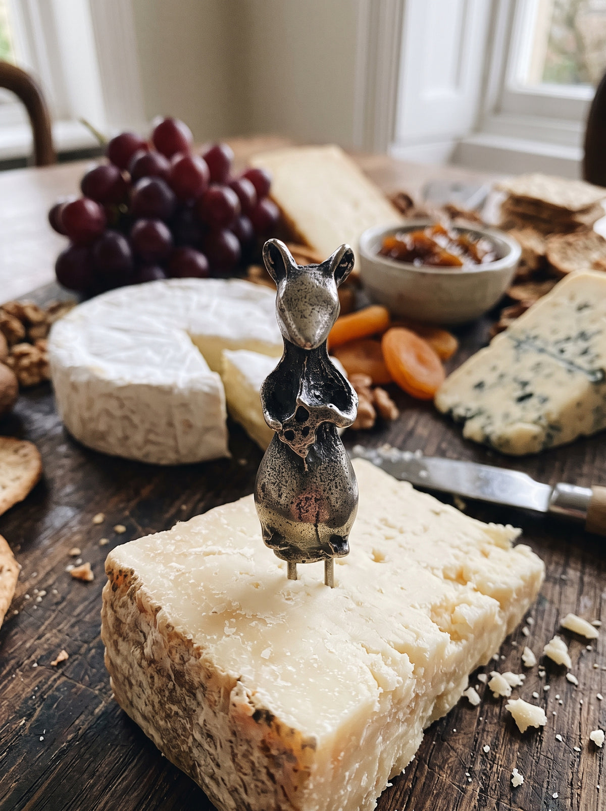 Metal Cheese Food Pin FIFO Mouse