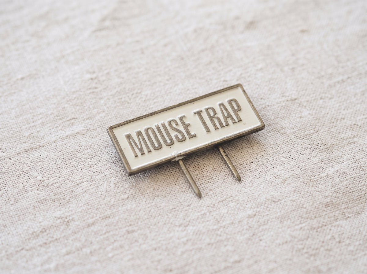 Metal Cheese Food Pin MOUSE TRAP